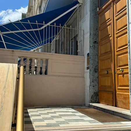 La Dolce 5 Star Luxury Lejlighed